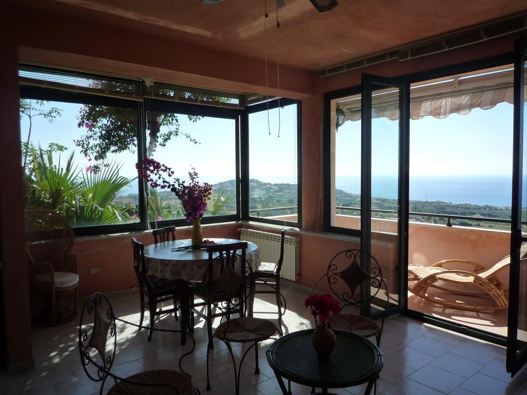קאפו ואטיצ'אנו Villa Panthea חדר תמונה